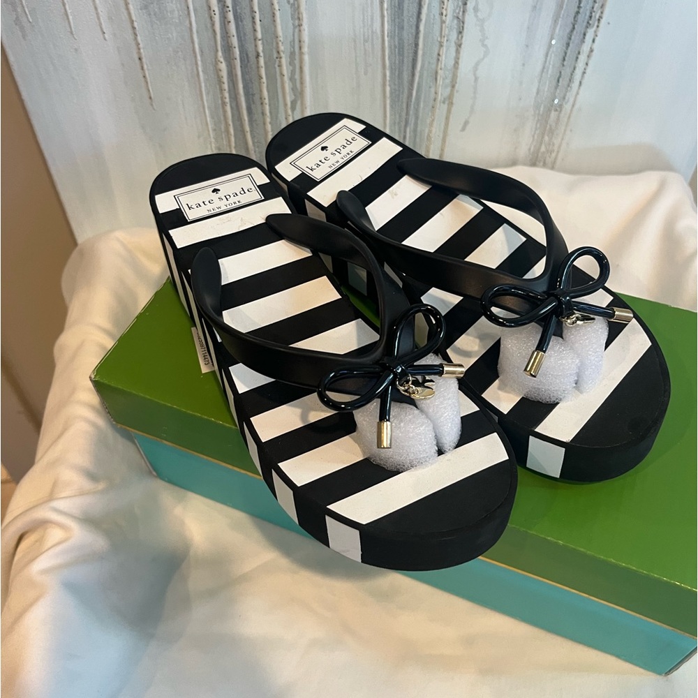 Kate Spade Platform Flip flops